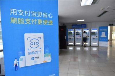 朋友圈廣告標(biāo)題優(yōu)化方法：5大核心策略與實(shí)戰(zhàn)案例