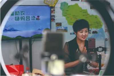 什么是直播帶貨?直播帶貨現(xiàn)在進場還來得及嗎?